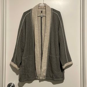 Anthropologie Saturday Sunday Grey and White Cozy Cardigan with Pockets - Sz. L
